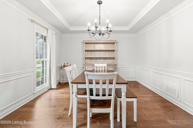 3205 Springstead Cir, Louisville, KY 40241