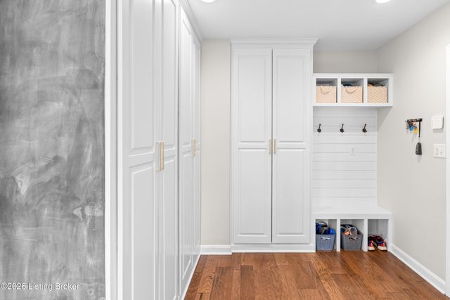 3205 Springstead Cir, Louisville, KY 40241