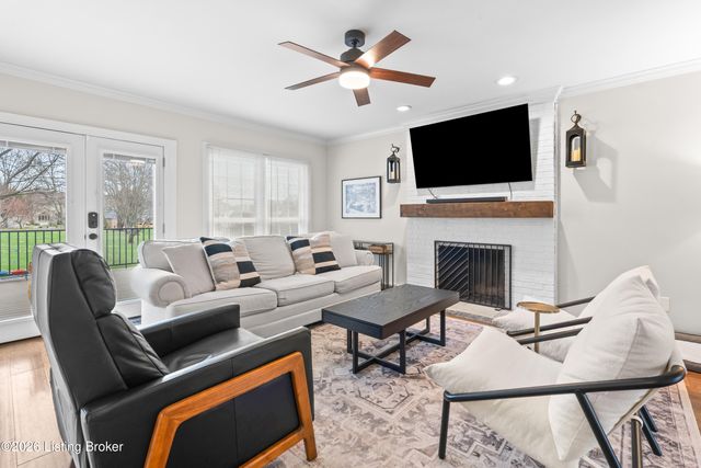 3205 Springstead Cir, Louisville, KY 40241