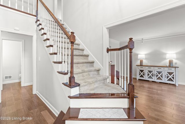 3205 Springstead Cir, Louisville, KY 40241