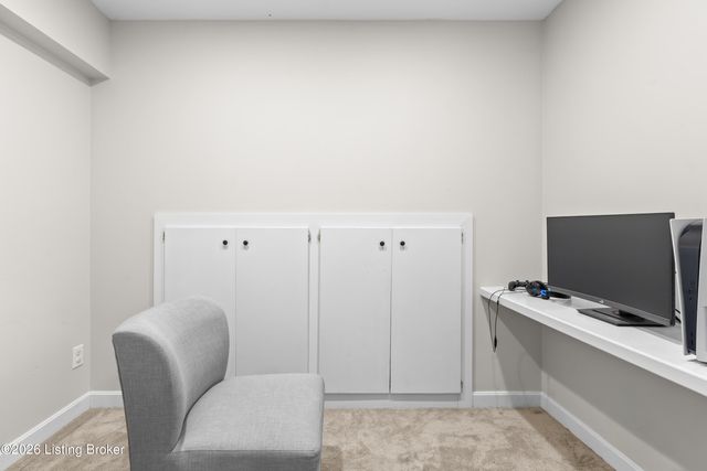 3205 Springstead Cir, Louisville, KY 40241