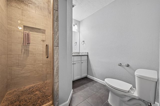 11811 Beverly Drive, Houston, TX 77065