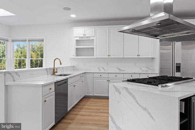 16809 HARBOUR TOWN, Ashton, MD 20861