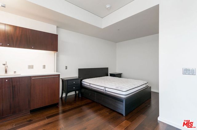 1155 S Grand Avenue 713, Los Angeles, CA 90015