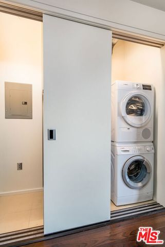 1155 S Grand Avenue 713, Los Angeles, CA 90015
