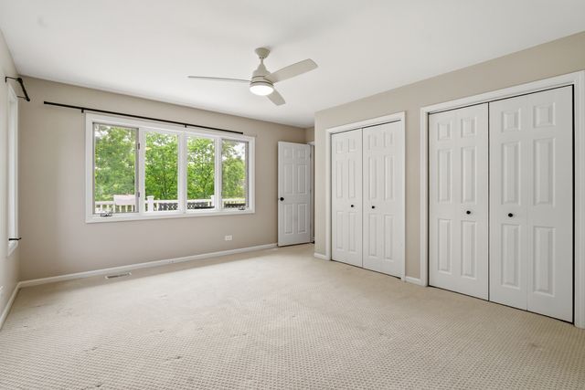 368 Hiawatha Drive, Lake In The Hills, IL 60156