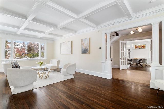 47 Elk Avenue, New Rochelle, NY 10804