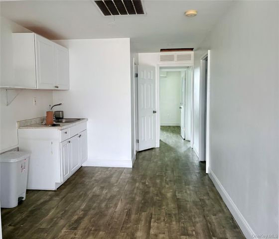 124-13 Liberty Avenue 2, Richmond Hill S., NY 11419
