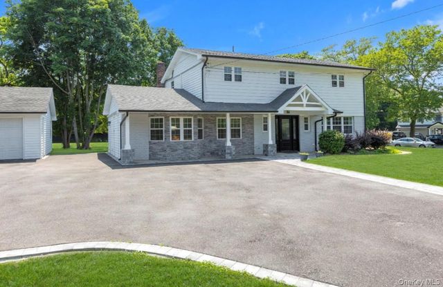 42 Norwood Road, Northport, NY 11768