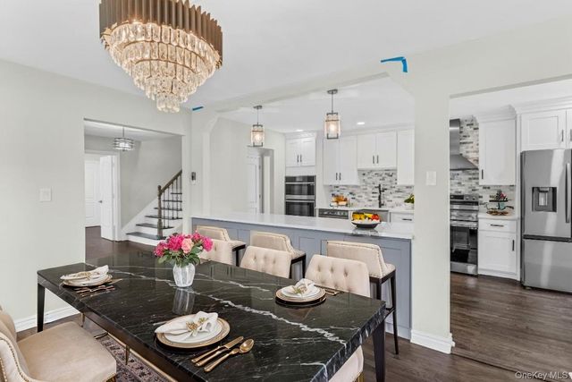 42 Norwood Road, Northport, NY 11768