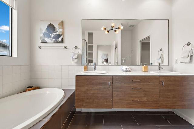 3405 Charlotte Rose DR, Austin, TX 78704