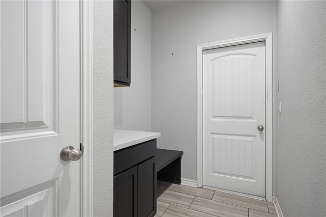 1102 Pasadena St, Portland, TX 78374