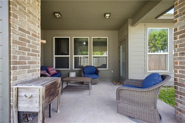 1102 Pasadena St, Portland, TX 78374