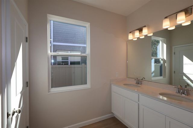 6711 YELLOW WARBLER BEND, St Cloud, FL 34773