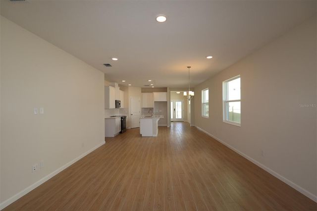 6711 YELLOW WARBLER BEND, St Cloud, FL 34773