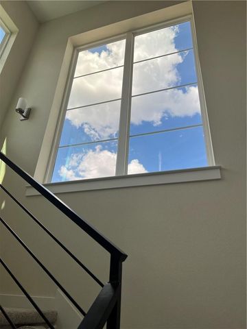 12001 Vista Parke DR SW 204, Austin, TX 78726