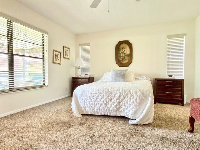 10975 Dolphin Palm Court B, Boynton Beach, FL 33437