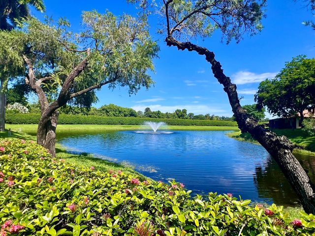10975 Dolphin Palm Court B, Boynton Beach, FL 33437