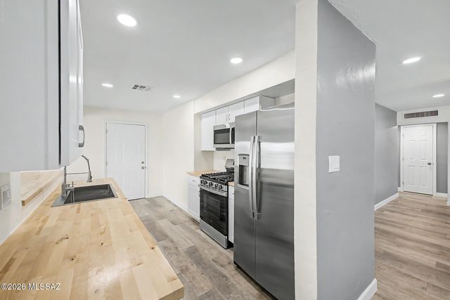 6101 E 23rd Street, Tucson, AZ 85711