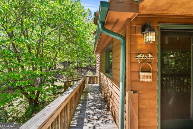 977 Tarheel Drive W, Murphy, NC 28906