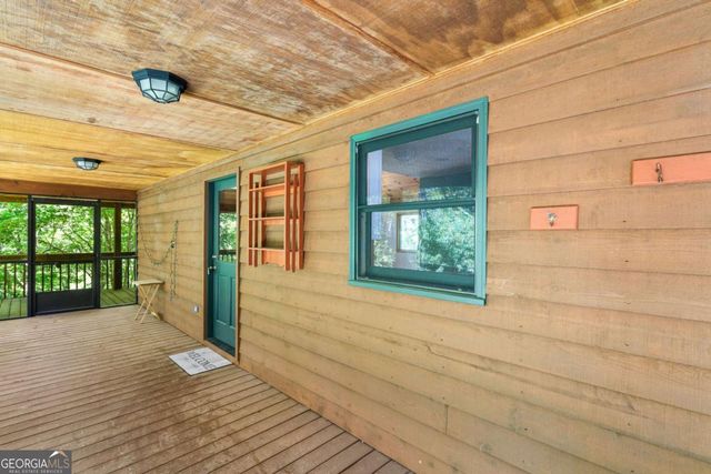 977 Tarheel Drive W, Murphy, NC 28906