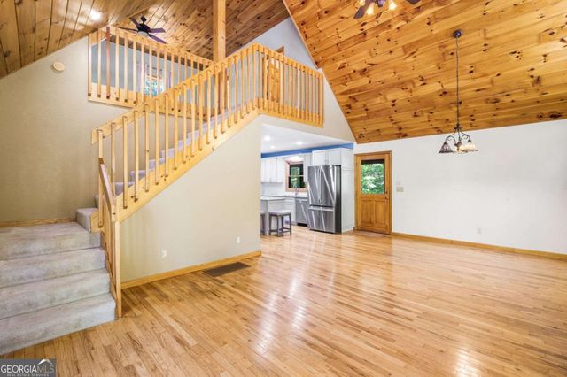 977 Tarheel Drive W, Murphy, NC 28906
