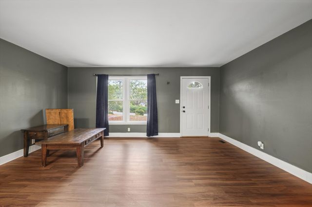 162 Cranwill Dr, Hendersonville, TN 37075