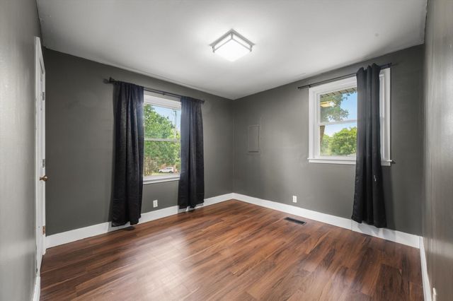 162 Cranwill Dr, Hendersonville, TN 37075