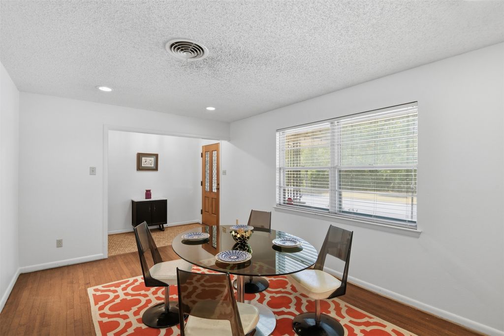 1545 W Pentagon Parkway, Dallas, TX 75224 — photo 5