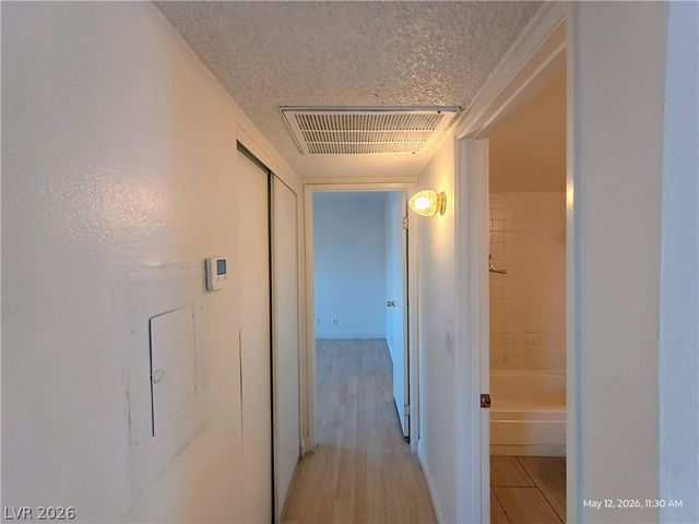 3655 Kolendo Court D, Las Vegas, NV 89103