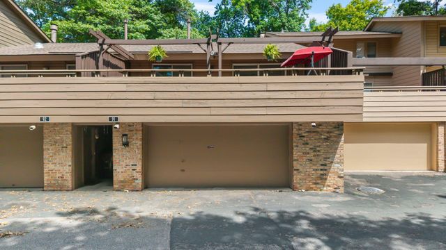 91 Birnamwood Drive, Burnsville, MN 55337