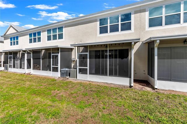 26546 CASTLEVIEW WAY, Wesley Chapel, FL 33544