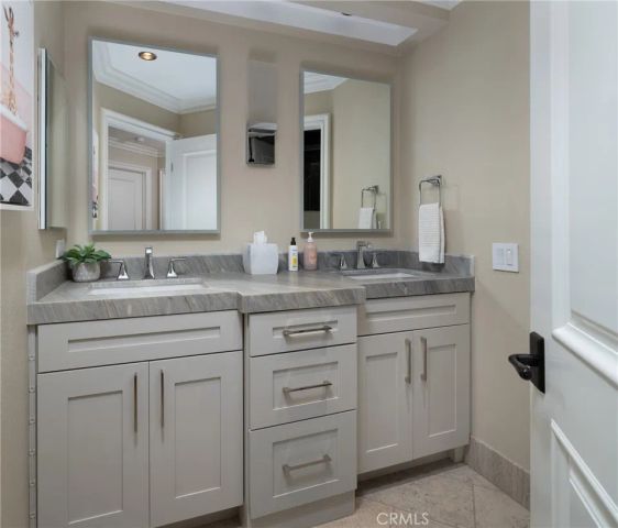 28871 Walnut Grove, Mission Viejo, CA 92692