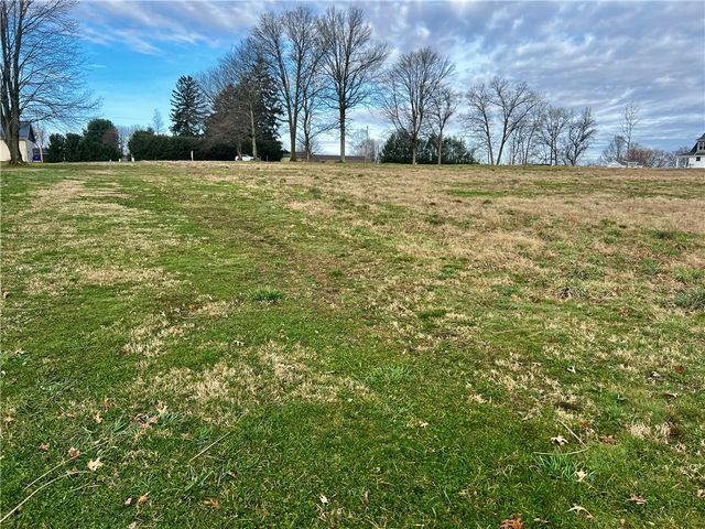 176 Constitution Ave, Saxonburg Boro, PA 16023