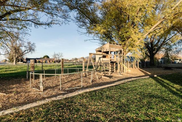 438 S 400 W, Smithfield, UT 84335