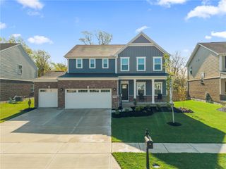 9886 Fairwater Springs Drive, Centerville, OH 45458