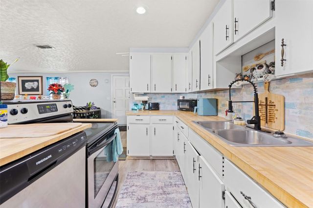 7130 N PEARL POINT, Hernando, FL 34442