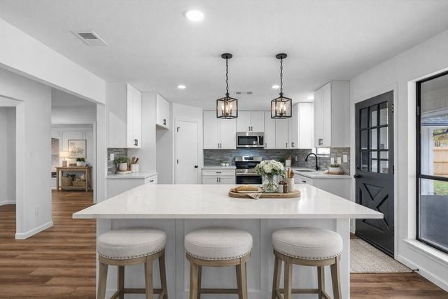 3509 Mckamy Oaks Trail, Arlington, TX 76017