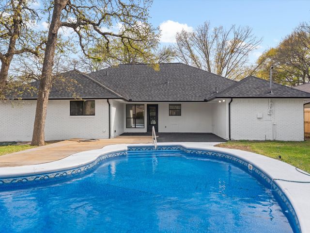 3509 Mckamy Oaks Trail, Arlington, TX 76017