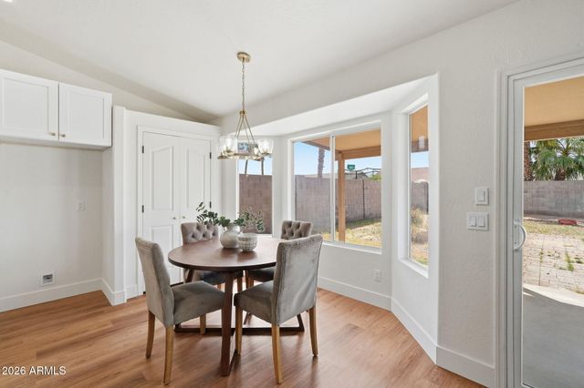 999 W 18TH Avenue, Apache Junction, AZ 85120