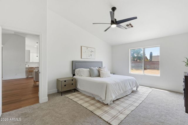 999 W 18TH Avenue, Apache Junction, AZ 85120