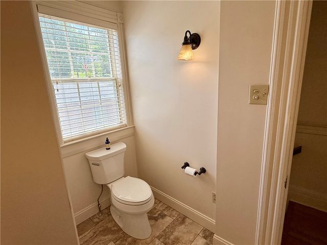 45 Acheson Ave, City Of Washington, PA 15301