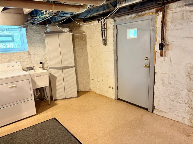 45 Acheson Ave, City Of Washington, PA 15301