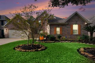 3133 Red Maple Drive, Friendswood, TX 77546
