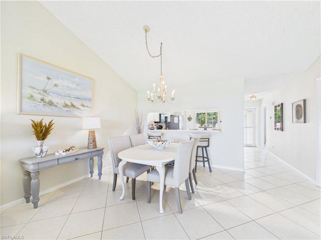 6780 Dennis CIR # M205, Naples, FL 34104