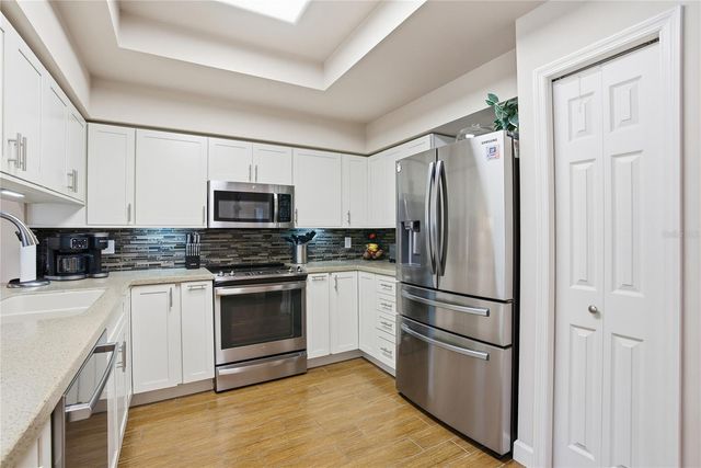 5860 WINDERMERE DRIVE, Palm Harbor, FL 34685