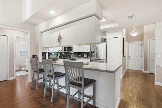 5860 WINDERMERE DRIVE, Palm Harbor, FL 34685