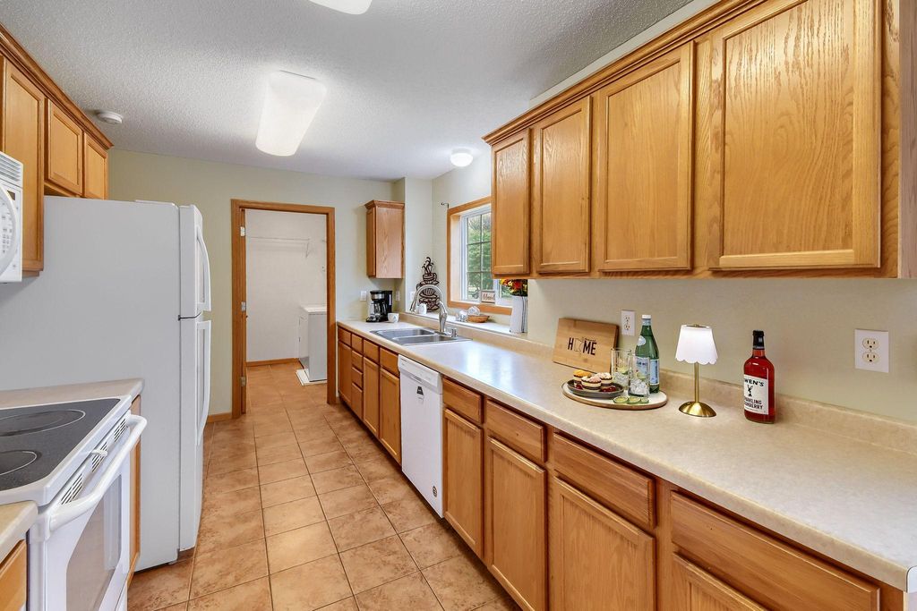 6333 Palomino Place, Forest Lake, MN 55025 — photo 5
