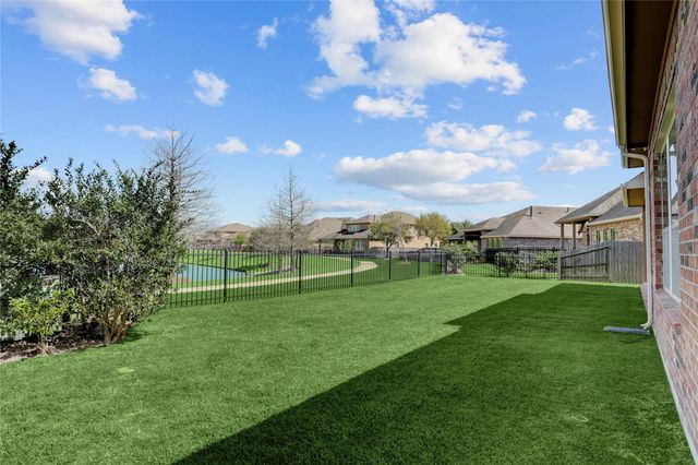 9613 Eden Ridge Lane, Pearland, TX 77584