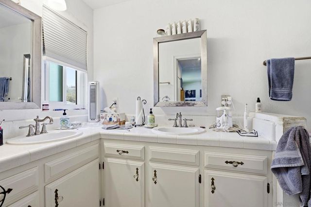 1049 Ranchito Court, Alpine, CA 91901